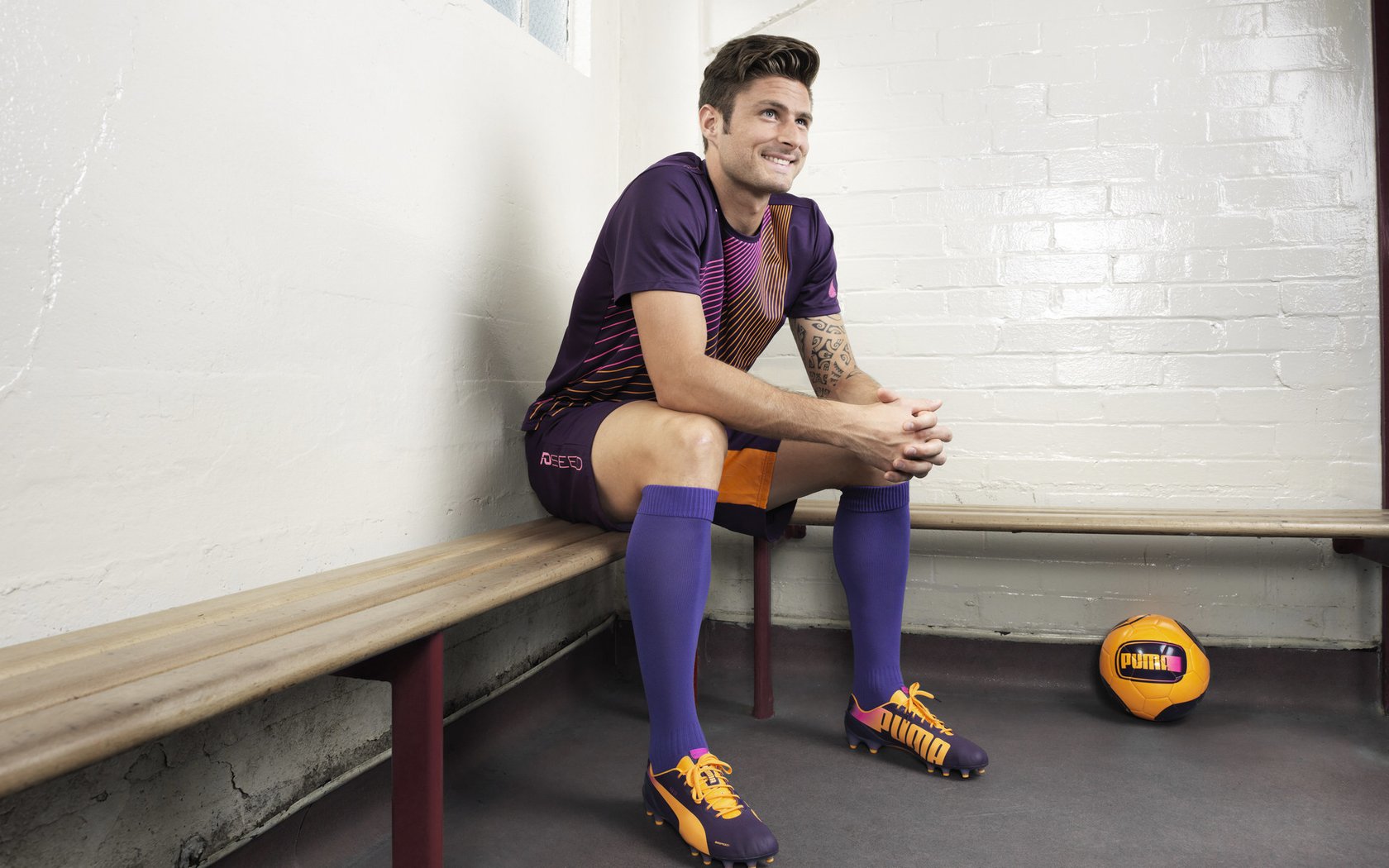 体育明星积极参与公益，体育明星赞助案例