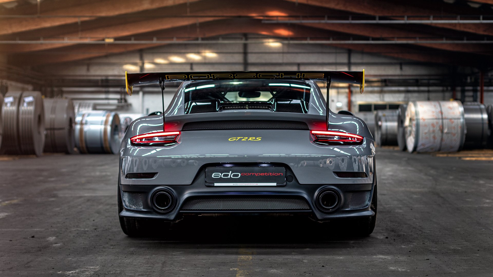 山地穿越障碍赛，挑战自然的极限玩法，山地户外越野挑战赛